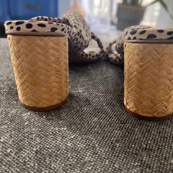 Dolce Vita-  suede like fabric wrap 3 “ cork heel sandal. Like new! - Picture 5 of 6